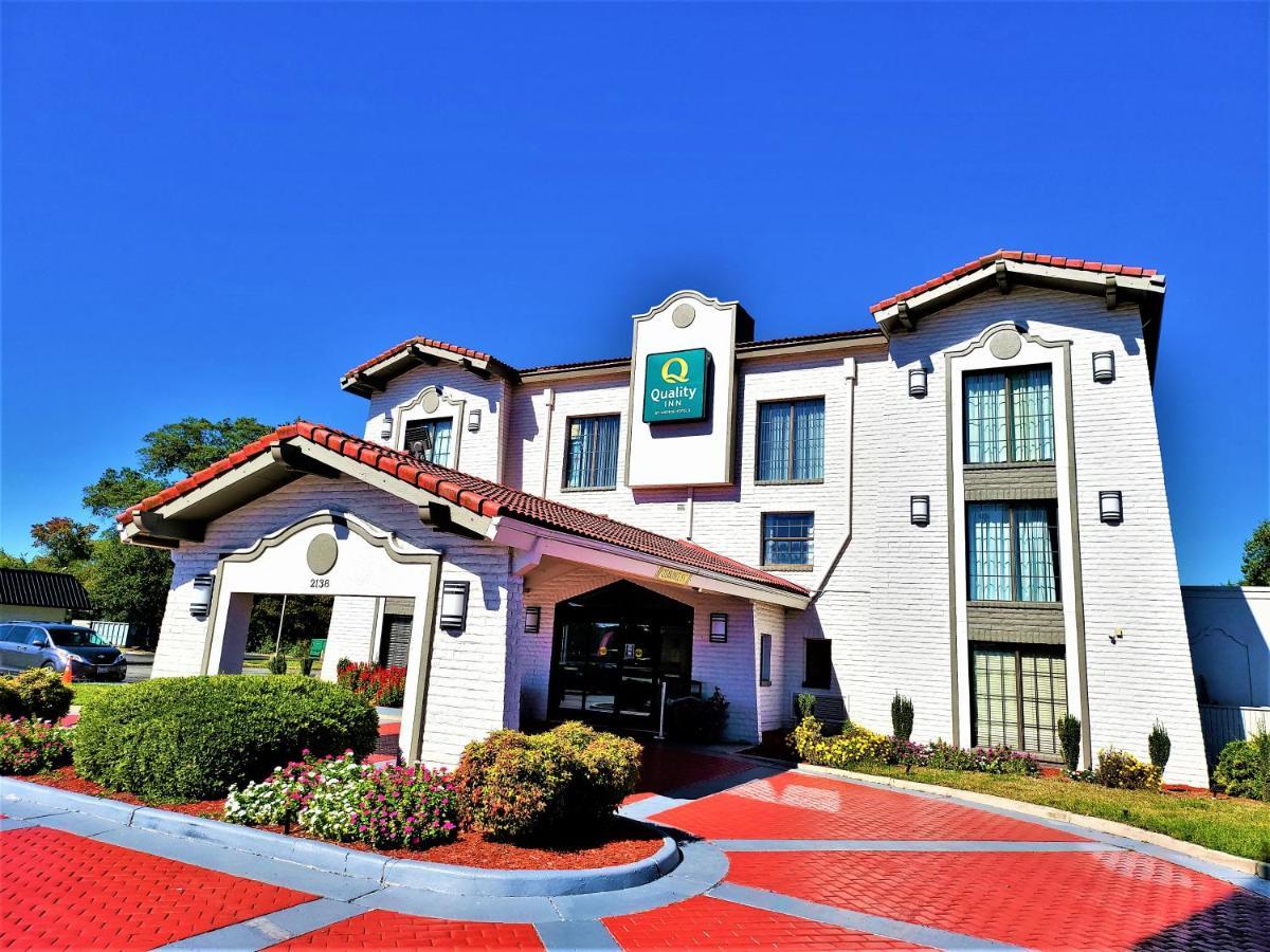 Quality Inn Hampton Exterior photo